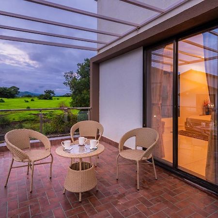 Saffronstays Aster, Plunge Pool Villa With Garden, Lonavala Eksteriør bilde